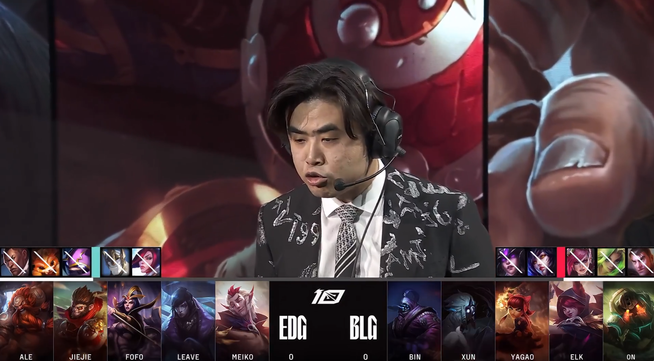 开云体育中国-EDG险胜BLG，CoreJJ打出惊人五杀鏖战多局成都决赛之夜，引爆全场热议