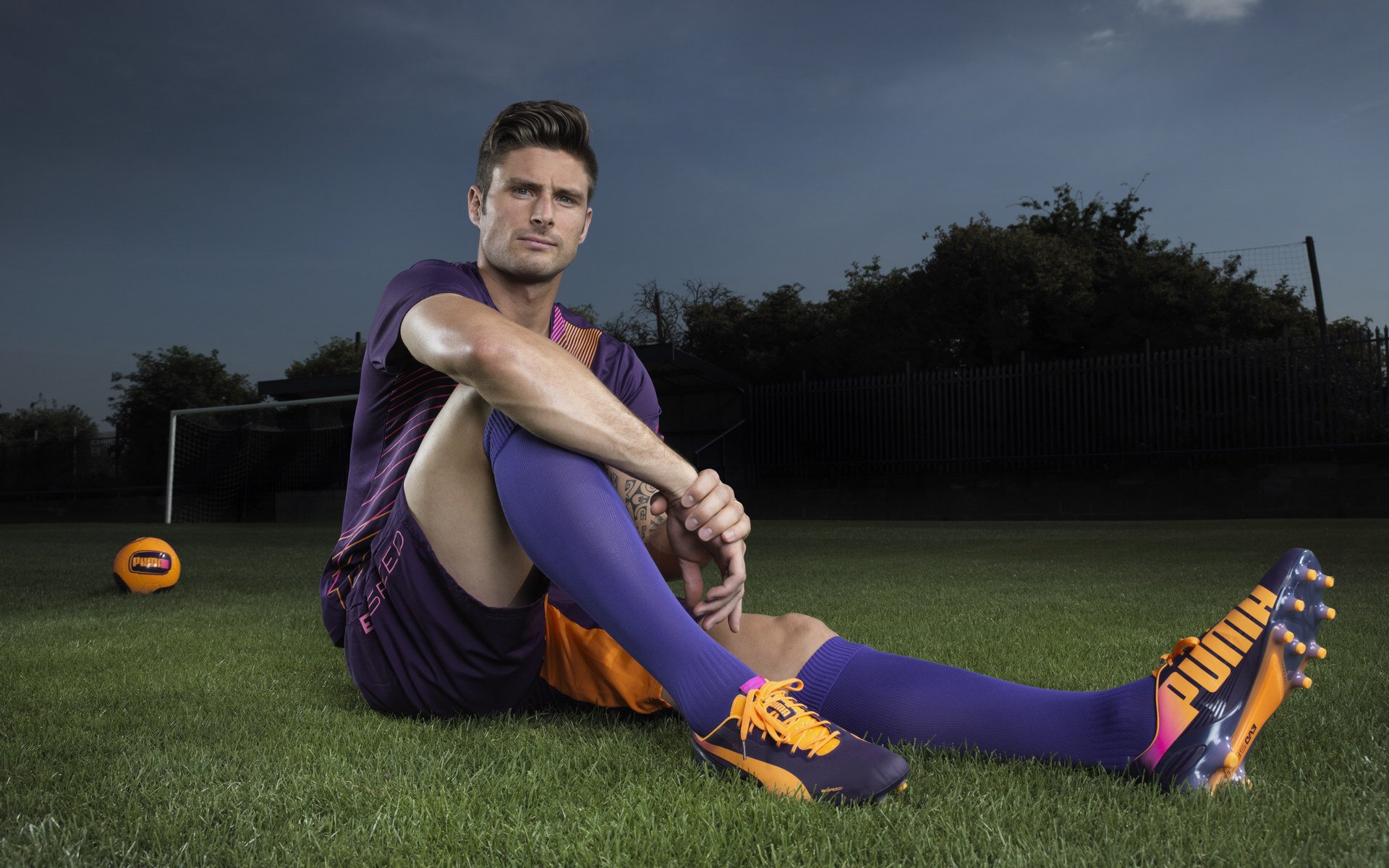 开云体育平台APP-意甲狂飙夜！火箭新星杰伦·格林跨界刷新纪录，引爆亚平宁？