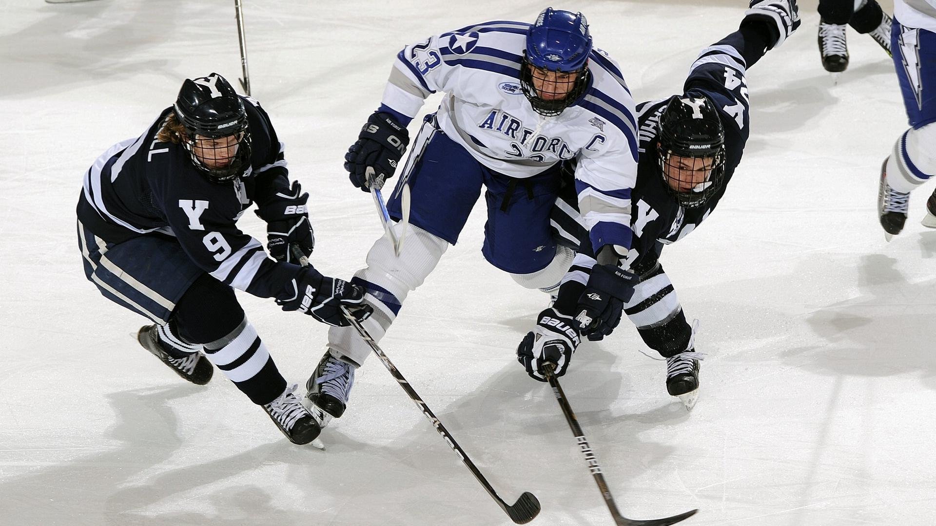 新王当立？文班亚马用一记封盖与三分，完成终极加冕